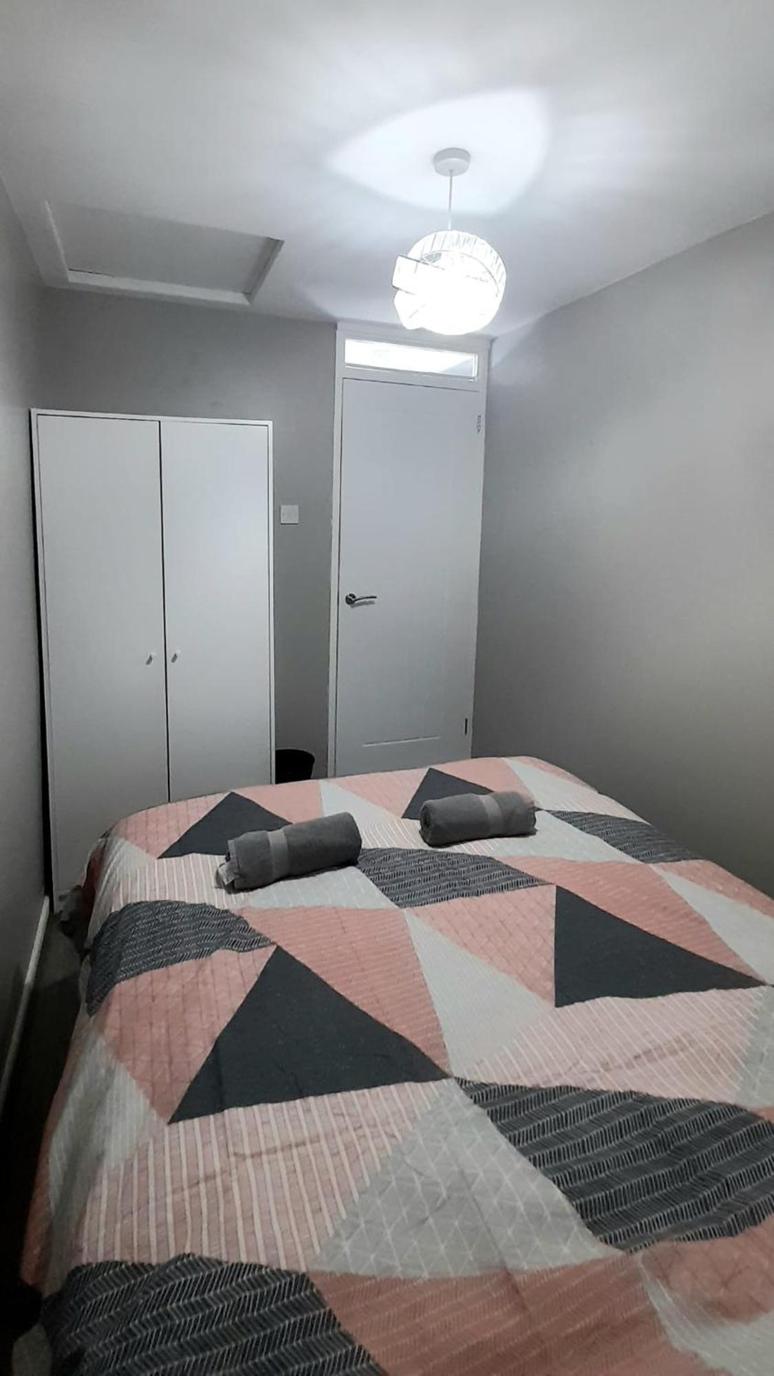 293 Home- Free On Site Parking Casa vacanze