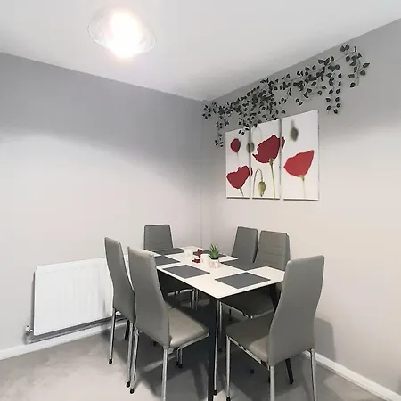293 Holiday Home- Free On Site Parking Belfast Esterno foto